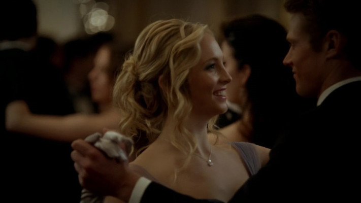 Candice Accola pic #483473