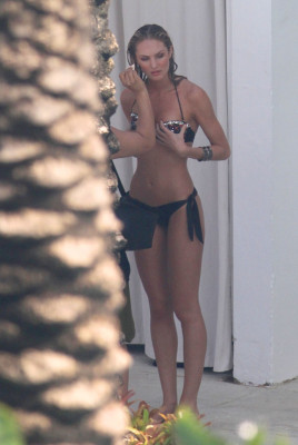 Candice Swanepoel pic #532299
