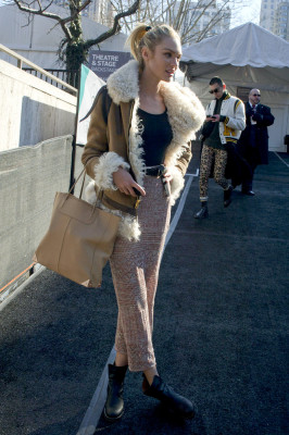 Candice Swanepoel pic #447597