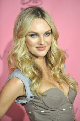 photo 8 in Candice Swanepoel gallery [id327128] 2011-01-13 00:00:00