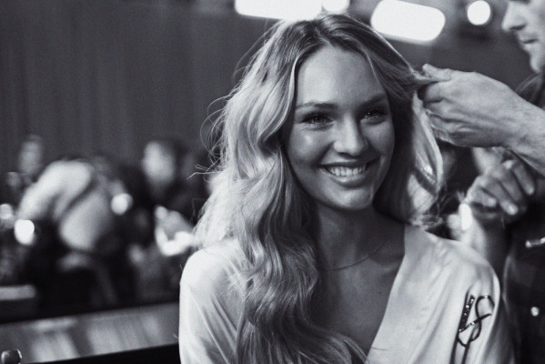 photo 28 in Candice Swanepoel gallery [id312799] 2010-12-06 00:00:00
