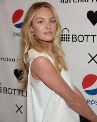 Candice Swanepoel pic #706412