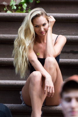 Candice Swanepoel pic #938743