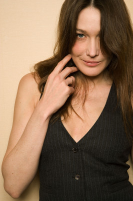 Carla Bruni pic #346589
