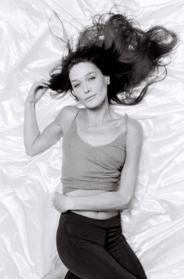 Carla Bruni pic #564554