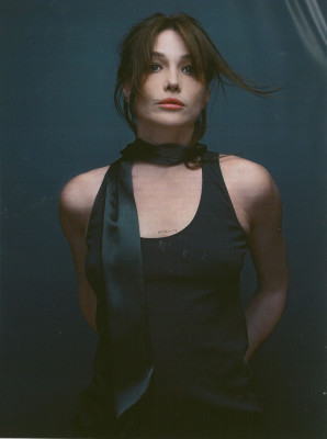 Carla Bruni pic #107527
