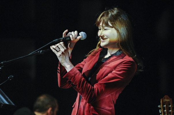 Carla Bruni pic #682637