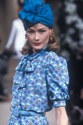 Carla Bruni pic #1378214