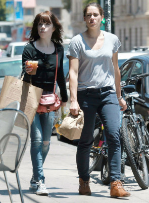 photo 16 in Carly Rae Jepsen gallery [id716572] 2014-07-11 00:00:00