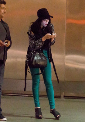 Carly Rae Jepsen pic #594994