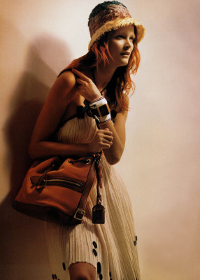 photo 3 in Carmen gallery [id29244] -0001-11-30 00:00:00