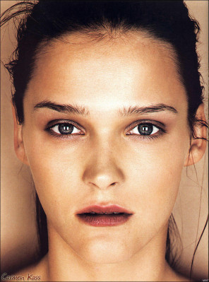 Carmen Kass pic #20889