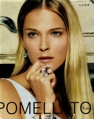 Carmen Kass pic #111375