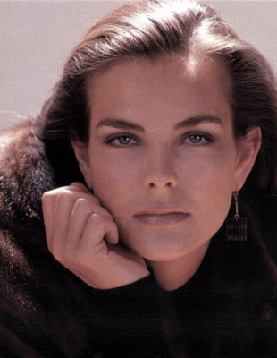 Carole Bouquet pic #141458