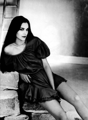 Carole Bouquet pic #189468