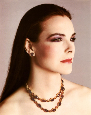 Carole Bouquet pic #72647