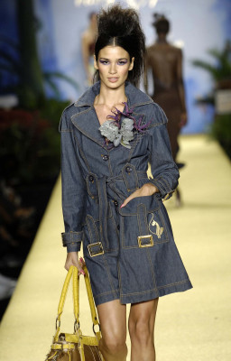 Caroline Ribeiro pic #246810