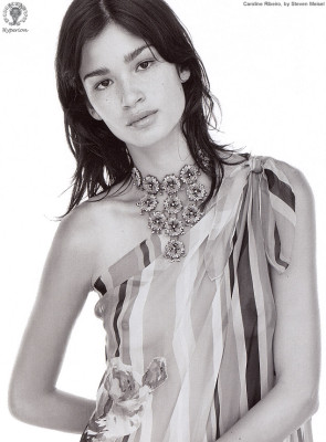 Caroline Ribeiro pic #2558