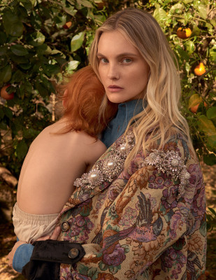 Caroline Trentini pic #941434