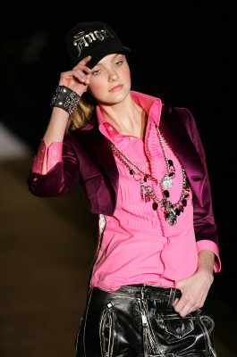 Caroline Trentini pic #274567