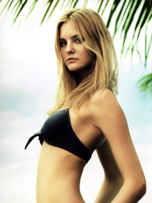 Caroline Trentini pic #153579