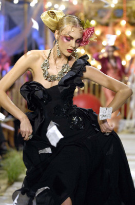 Caroline Trentini pic #223498