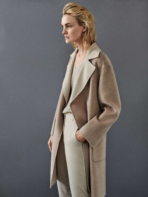 Caroline Trentini pic #1214889