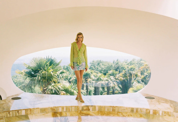 Caroline Trentini pic #1305137