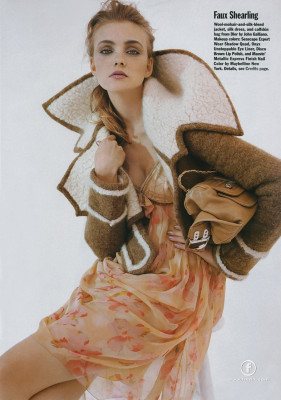 Caroline Trentini pic #64279