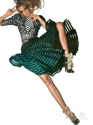 Caroline Trentini pic #64294