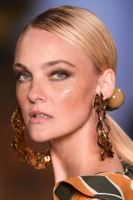 Caroline Trentini pic #1288223
