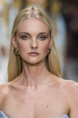 Caroline Trentini pic #1024158