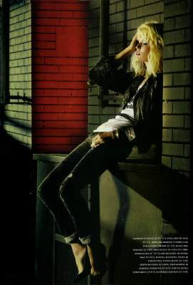 photo 13 in Caroline Winberg gallery [id178493] 2009-09-04 00:00:00