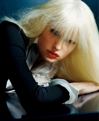 photo 12 in Caroline Winberg gallery [id185675] 2009-09-30 00:00:00