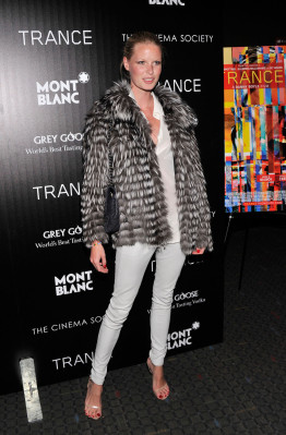 Caroline Winberg pic #592432