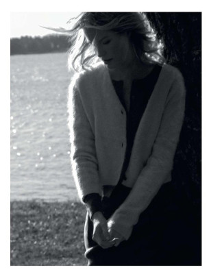 Caroline Winberg for Plaza Kvinna dec.2024 by  Robin Berglund