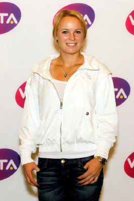 photo 13 in Caroline Wozniacki gallery [id303772] 2010-11-15 00:00:00