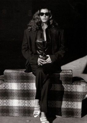 Carre Otis pic #213303