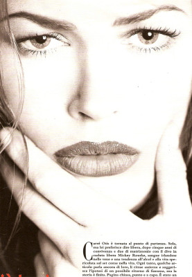 Carre Otis pic #231098