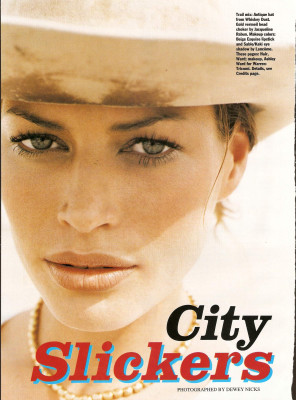 Carre Otis pic #220575