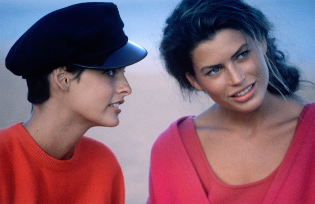 Carre Otis pic #1315331