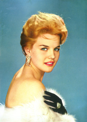 Carroll Baker pic #422065