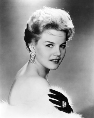 Carroll Baker pic #425237