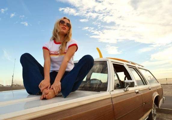 Cassie Randolph pic #1102343