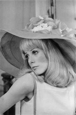 Catherine Deneuve pic #151929