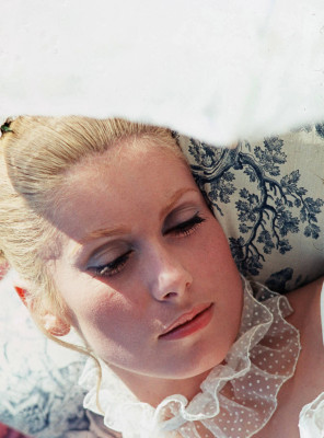 Catherine Deneuve pic #267189