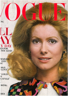 photo 8 in Deneuve gallery [id320438] 2010-12-24 00:00:00