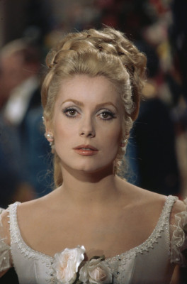Catherine Deneuve pic #112263