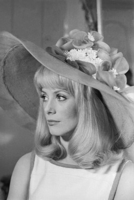 photo 18 in Catherine Deneuve gallery [id472336] 2012-04-08 00:00:00