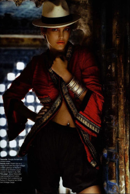 Catherine McNeil pic #103767